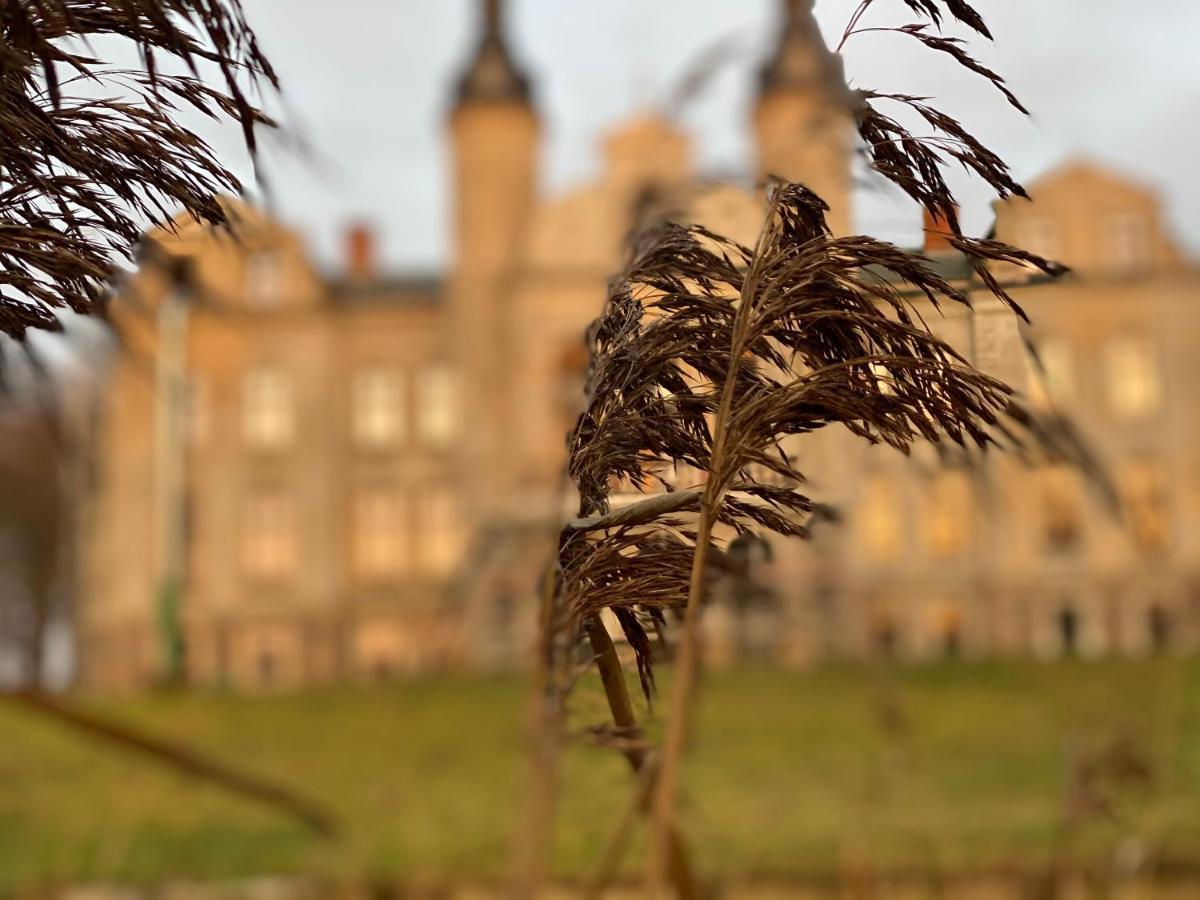 Hotel Am Schlosspark Mallin Екстериор снимка