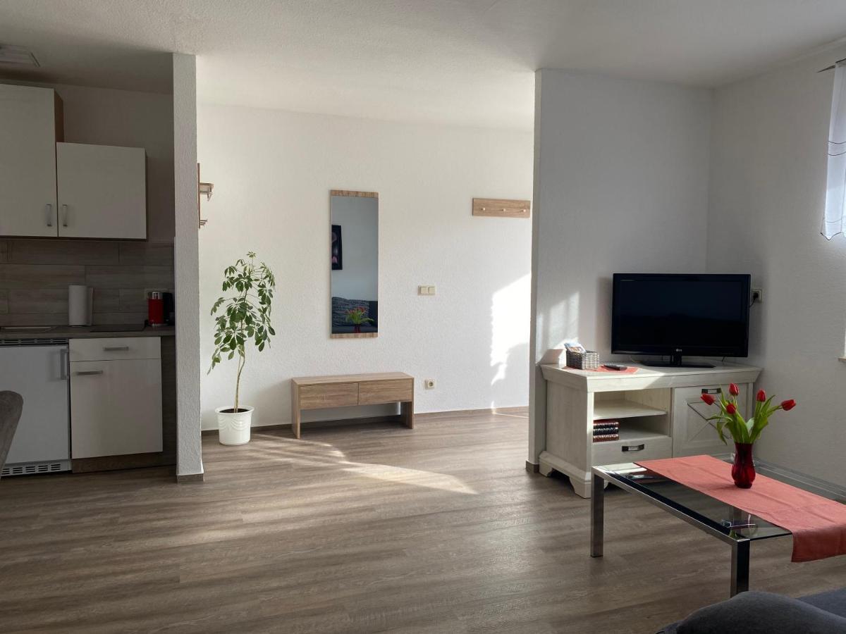 Hotel Am Schlosspark Mallin Екстериор снимка