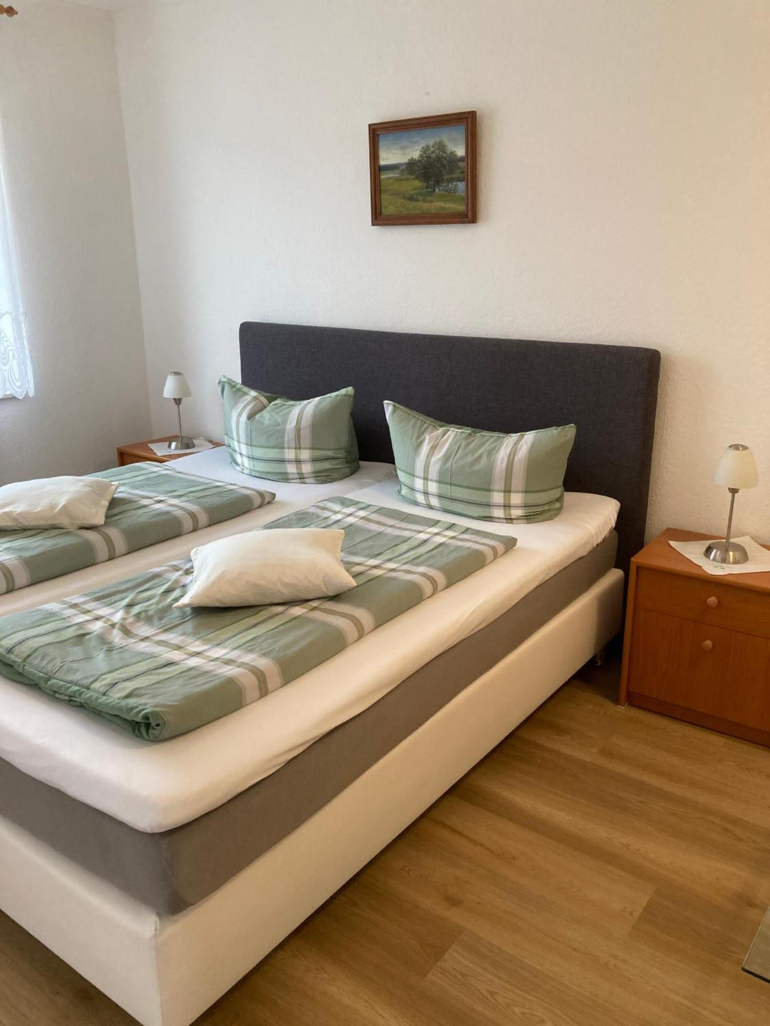 Hotel Am Schlosspark Mallin Стая снимка